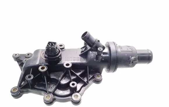 Thermostat/thermostat housing