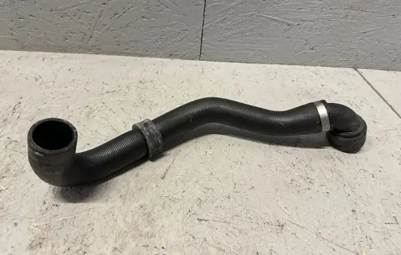 Volvo XC90 Engine coolant pipe/hose 31474845 AD6HC