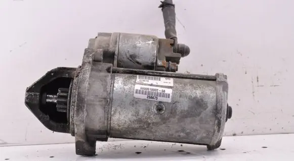 Mercedes-Benz Vito Viano W639 Starter motor 674519