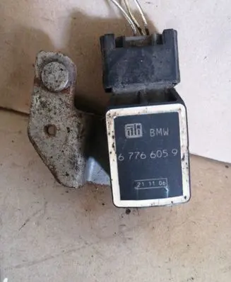 BMW 5 E60 E61 Headlight/headlamp level sensor 6776605