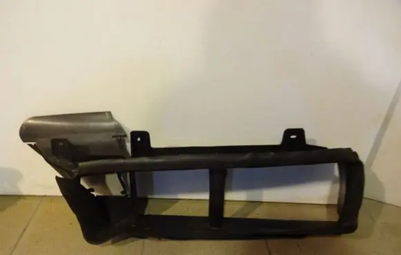 Ford Focus Intercooler air guide/duct channel