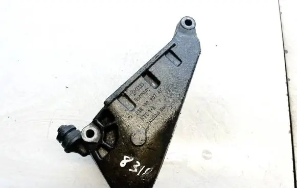 Volkswagen Transporter - Caravelle T5 Engine mounting bracket 038199207