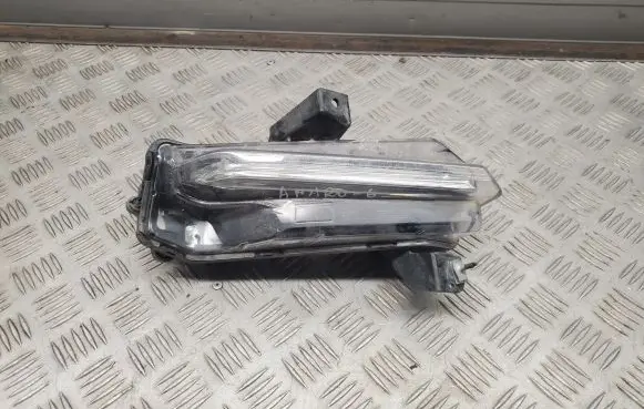 Chevrolet Camaro Front fog light 84495536