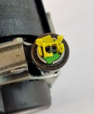 Volvo V40 Front seatbelt 31484535