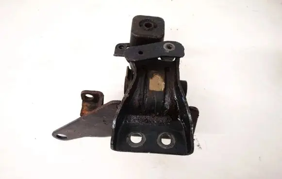 Toyota Corolla Verso E121 Engine mount bracket