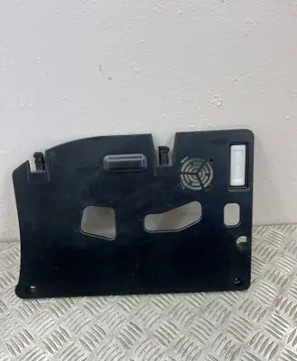 BMW 2 F46 Dashboard lower bottom trim panel 9314804 0110Y10310