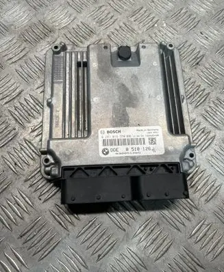 BMW 5 F10 F11 Engine control unit/module 8518126