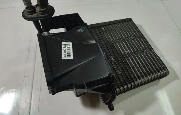 Honda Jazz A/C cooling radiator (condenser) 