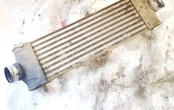 Ford Transit Intercooler radiator 6c119l440ac 6c11-9l440-ac
