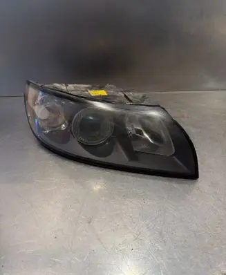 Volvo V50 Headlight/headlamp 30698874 000119822