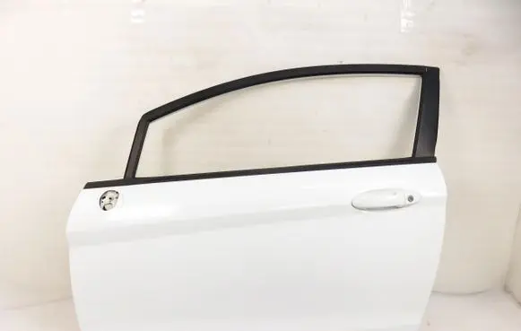 Door (2 Door Coupe)