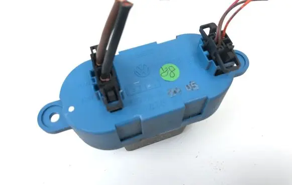 Porsche Cayenne (9PA) Heater blower motor/fan resistor 7L0907521 52492612