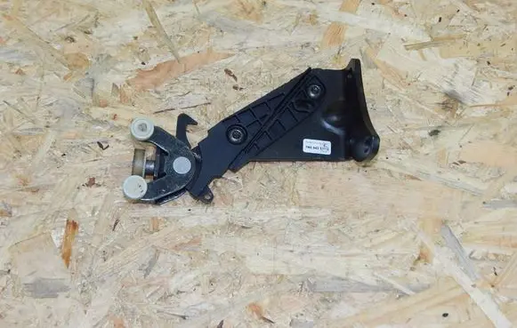 Volkswagen Multivan T5 Sliding door lower roller guide/hinge 7H0843397