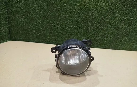 Renault Trafic III (X82) Front fog light 261503971R 89208441