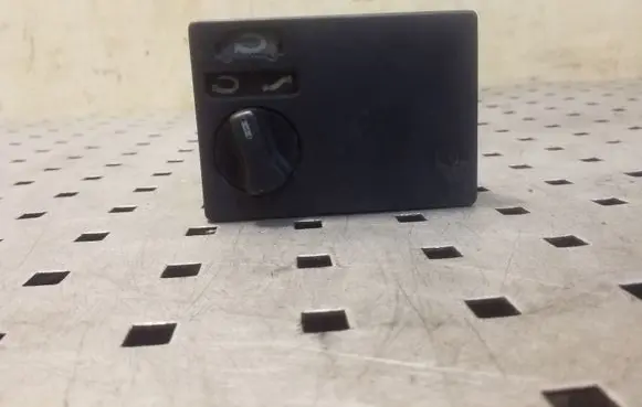 Volkswagen Transporter - Caravelle T4 Air circulation switch 701959549