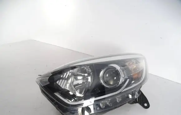 Renault Captur Headlight/headlamp 260603859r