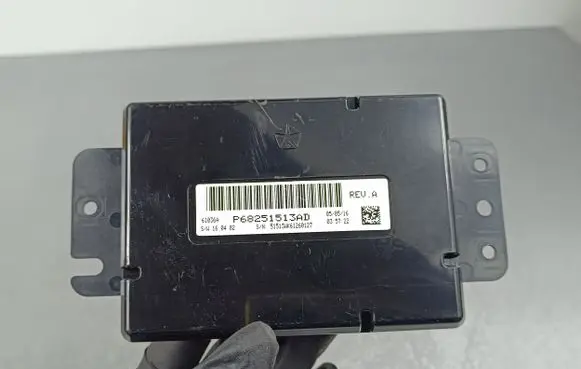 Jeep Grand Cherokee Other control units/modules P68251513AD