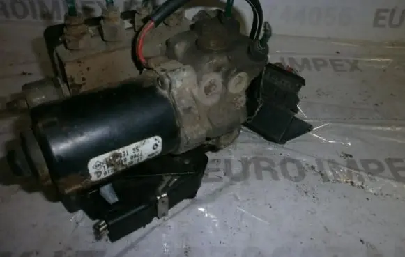 Renault Laguna I ABS Pump 10094303014 06001