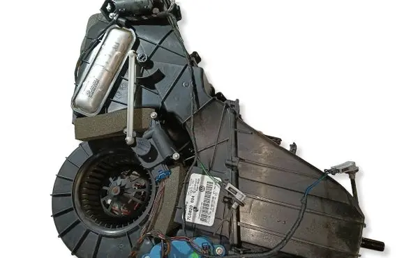 Porsche Cayenne (9PA) Interior heater climate box assembly housing 7L0820004C 52495327 DA012248