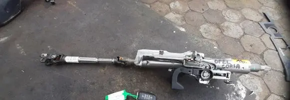 Opel Corsa F Steering wheel axle 9824737580