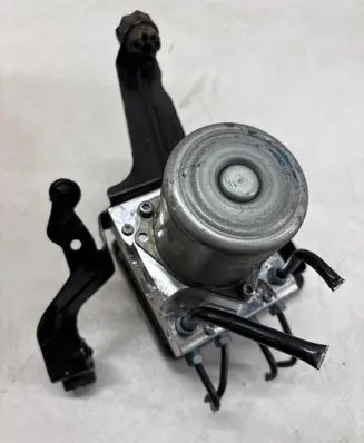 BMW 5 G30 G31 ABS Pump 5A98B77 5A98B7701 54089075A