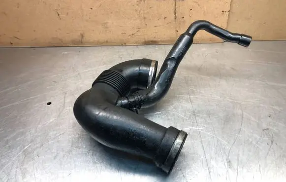 Mercedes-Benz C W203 Intercooler hose/pipe A6110940108 606736 963988