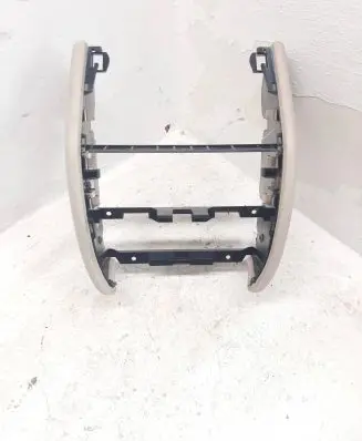 BMW 7 F01 F02 F03 F04 Other center console (tunnel) element 9118240 00140471 58450718