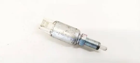 Toyota RAV 4 (XA30) Brake pedal sensor switch