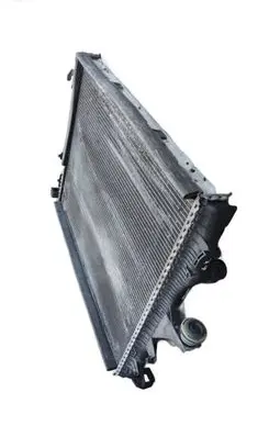 Audi Q7 4L Coolant radiator 7L0121253A