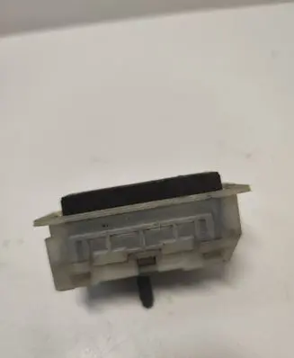 Peugeot 308 Radiator mount bracket 9800613580
