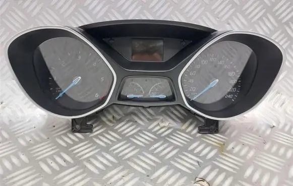 Ford Focus Speedometer (instrument cluster) BM5T-10849-BCG