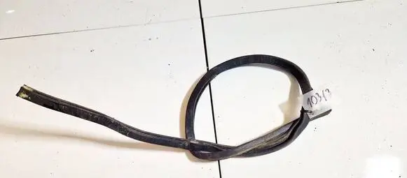 BMW 1 E81 E87 Engine compartment rubber 