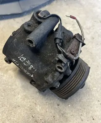Mitsubishi Carisma Air conditioning (A/C) compressor (pump) AKC200A072 MR500007 3091310