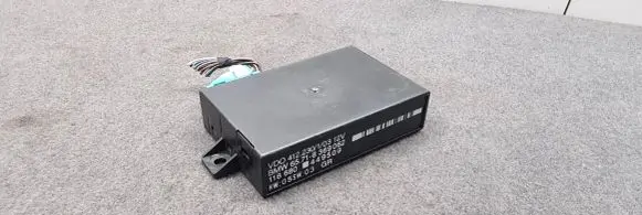 BMW 5 E39 Cruise control unit/module 8369062