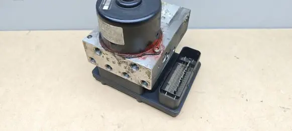 Mercedes-Benz CLK A209 C209 ABS Pump A2095452532