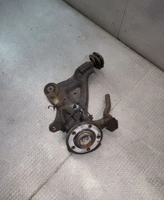 Mercedes-Benz V Class W447 Front wheel hub A4473300720