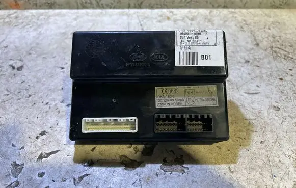 KIA Ceed Comfort/convenience module 954001H010 DEL3055