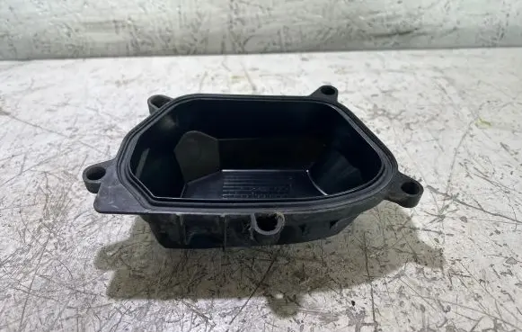Volkswagen Amarok Headlight/headlamp dust cover 2H0941607B