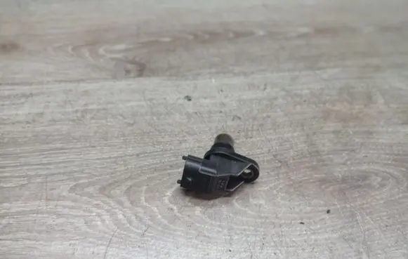 Camshaft position sensor