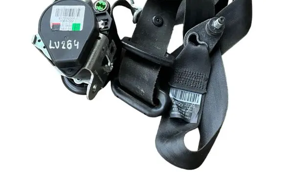 Ford Focus Front seatbelt BM5161294ADW 617232000 617231800