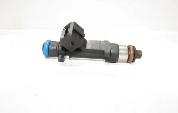 Opel Zafira C Fuel injector 0280158205