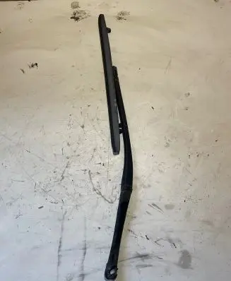 BMW 5 E39 Front wiper blade arm 102076