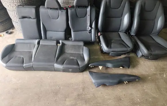 Volvo XC60 Seat set