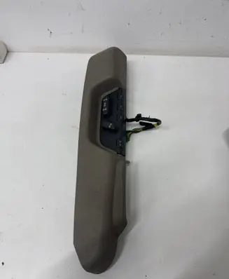 Volvo S60 Seat control switch 9174419