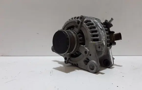 Hyundai Tucson LM Generator/alternator 373002A700