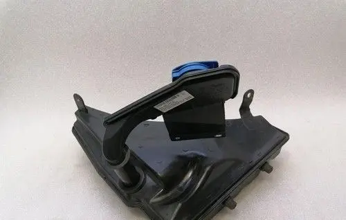 Porsche Macan (95B) Windshield washer fluid reservoir/tank 95B955451