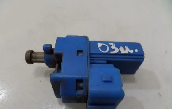 Ford Focus Brake pedal sensor switch 98AB7C534AA