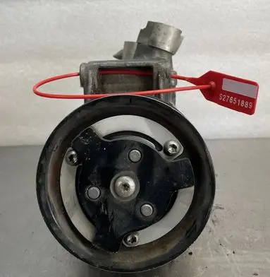 Volkswagen Polo V 6R Air conditioning (A/C) compressor (pump) 5N0820803E