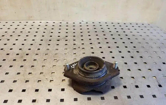Subaru XV Rear coil spring rubber mount 