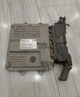 Fiat Grande Punto Engine control unit/module ECU 51795231